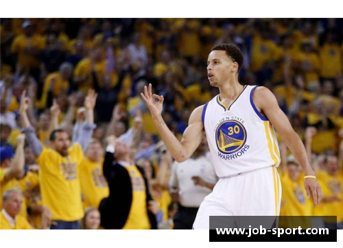 勇士再次夺得总冠军，库里成就全面传奇，三分、篮板、抢断均衡表现引领时代